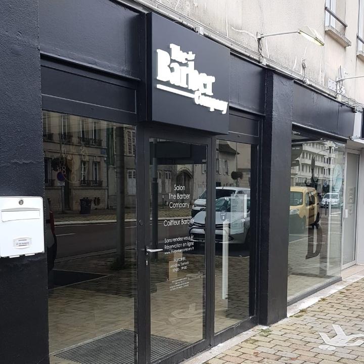 Devanture salon TBC Troyes