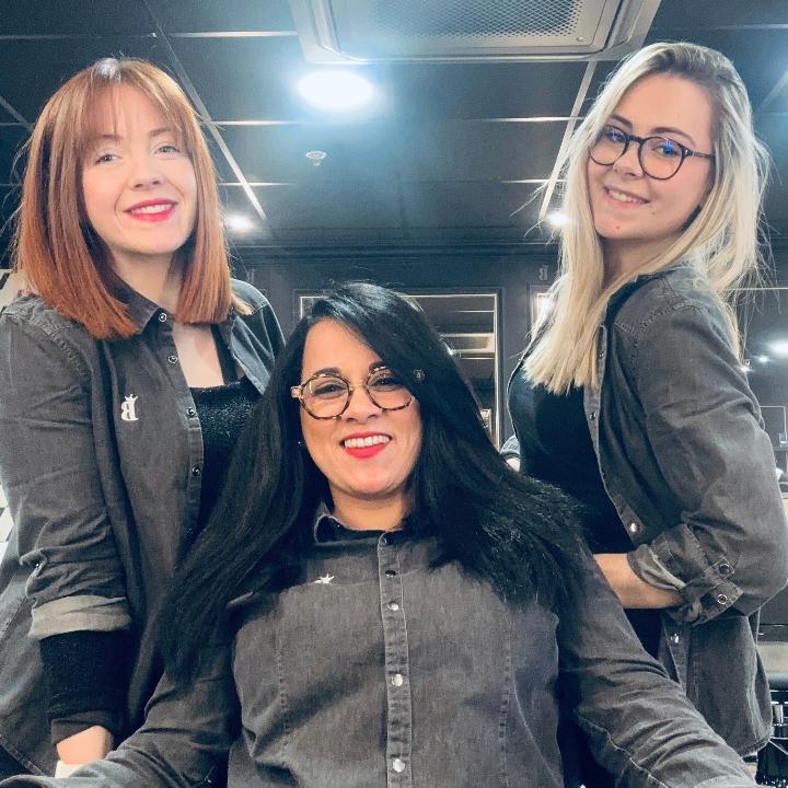 Élodie , Hanen et Ines vous accueille du lundi au samedi